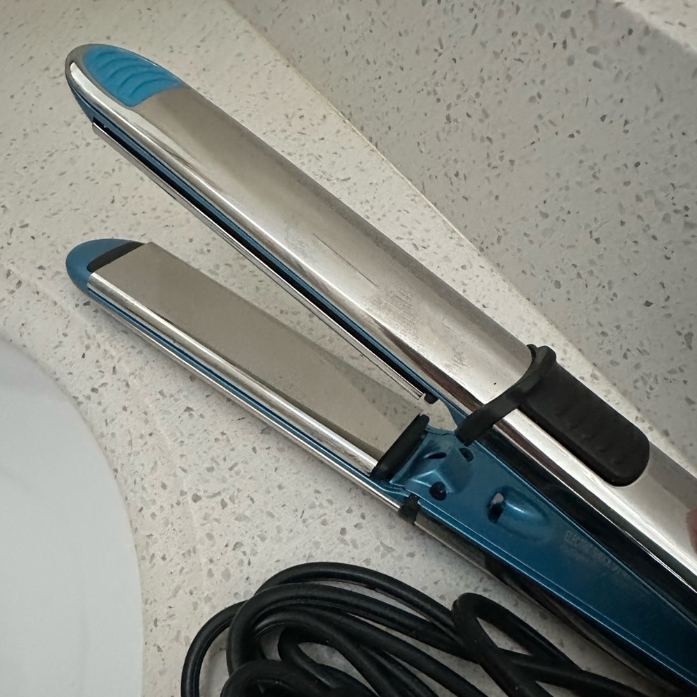 BaByliss Pro Prima 3000 Hair Straightener - Picture 6 of 16